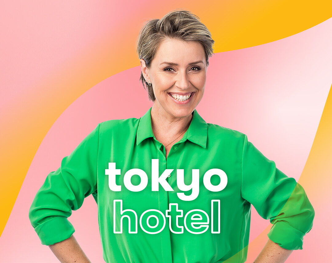 Ann Reymen maakt voor MNM eerst nog de podcast Tokyo Hotel - © VRT