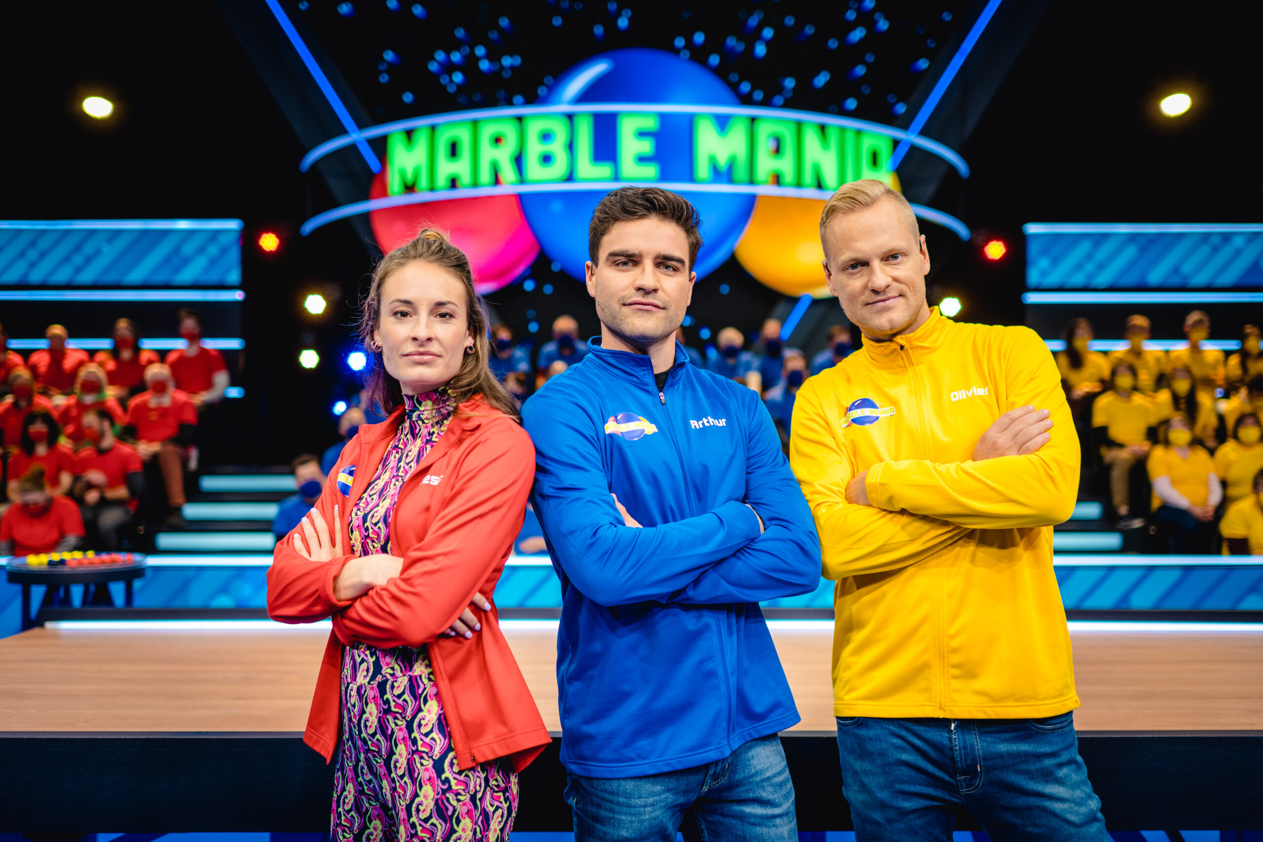 Tessa Wullaert, Arthur De Sloover en Olivier Deschacht in Marble Mania - © DPG Media